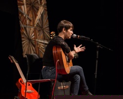 Kaki King
