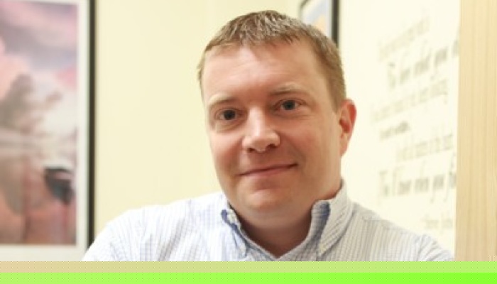 Dr. Gary Lewandowski Uses Science to Understand, Analyze Relationships